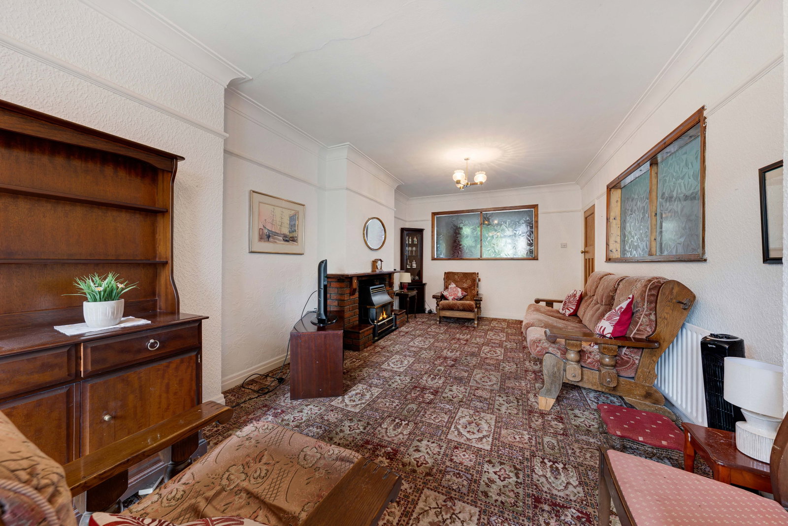 Semi Detached House for sale in Sale, Woodbourne Road, Sale, M33