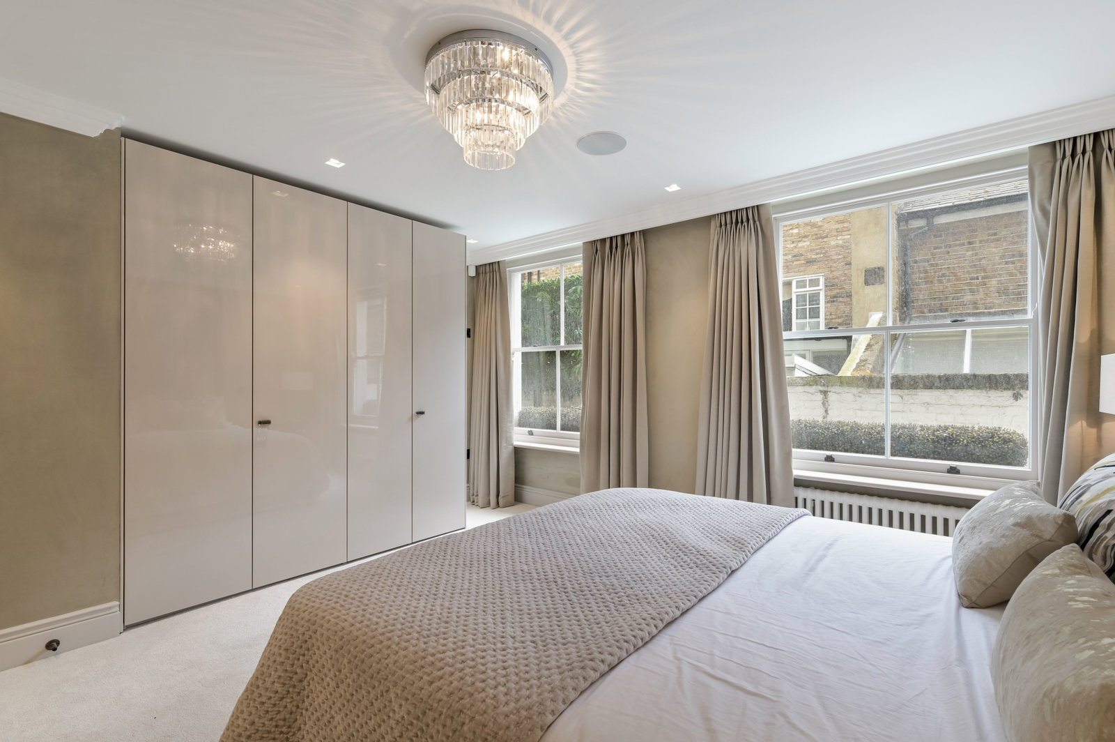 Flat for sale in London, Queen's Gate Place, London, SW7 5NU, 1681 m²