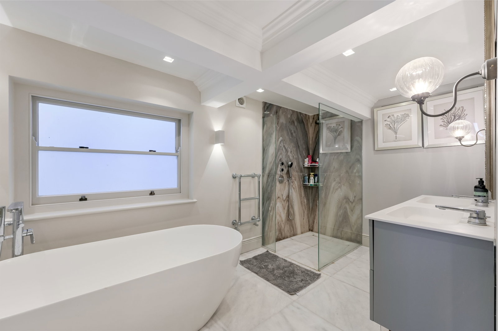 Flat for sale in London, Queen's Gate Place, London, SW7 5NU, 1681 m²