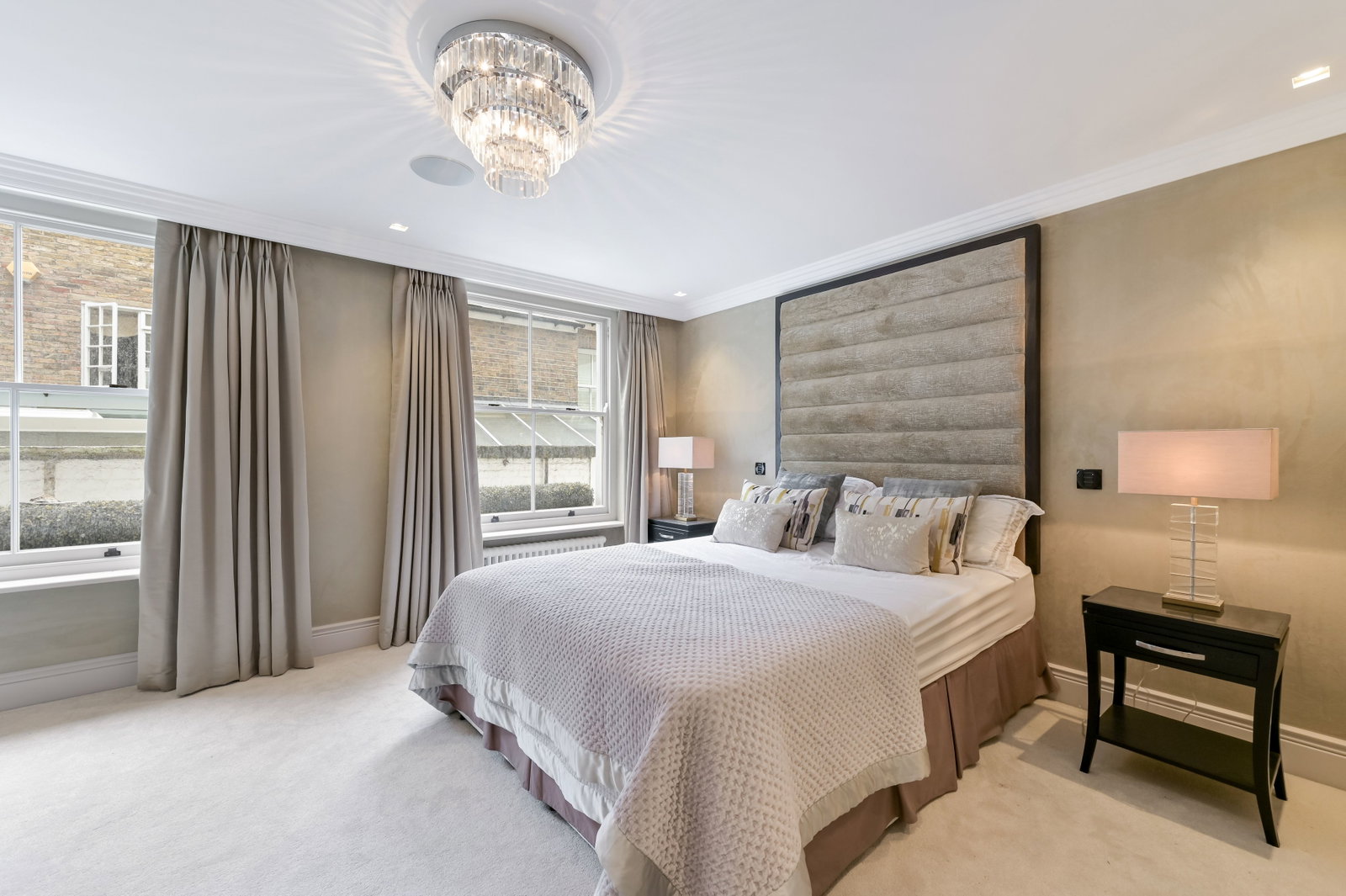 Flat for sale in London, Queen's Gate Place, London, SW7 5NU, 1681 m²