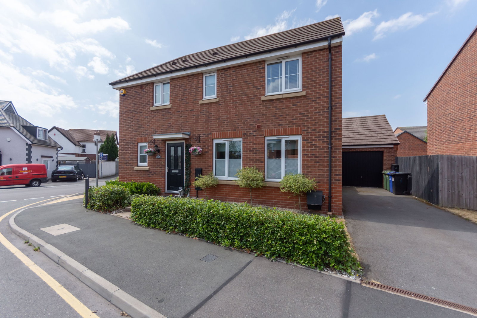 Detached House in west midlands