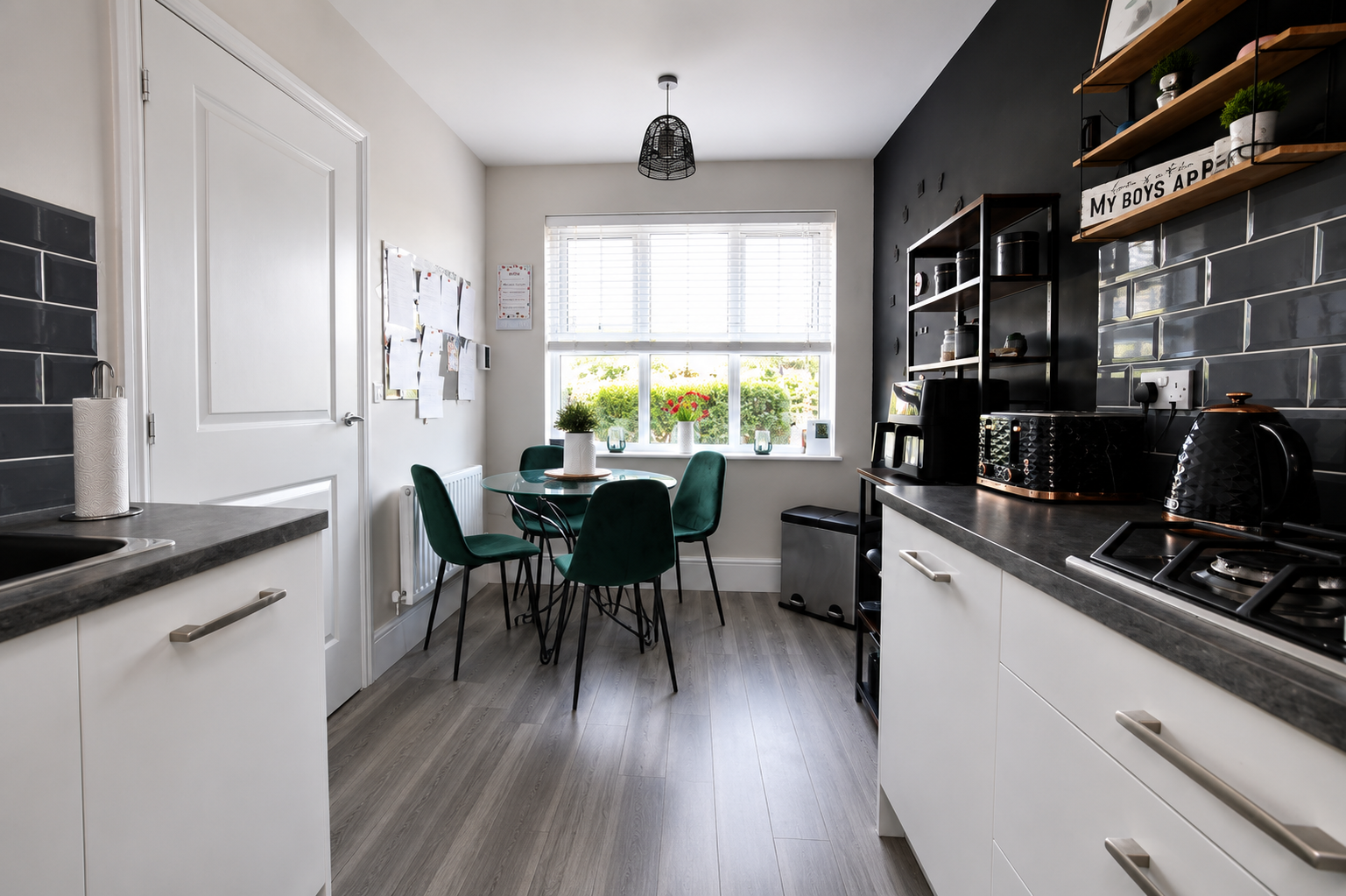 Semi Detached House in Witham