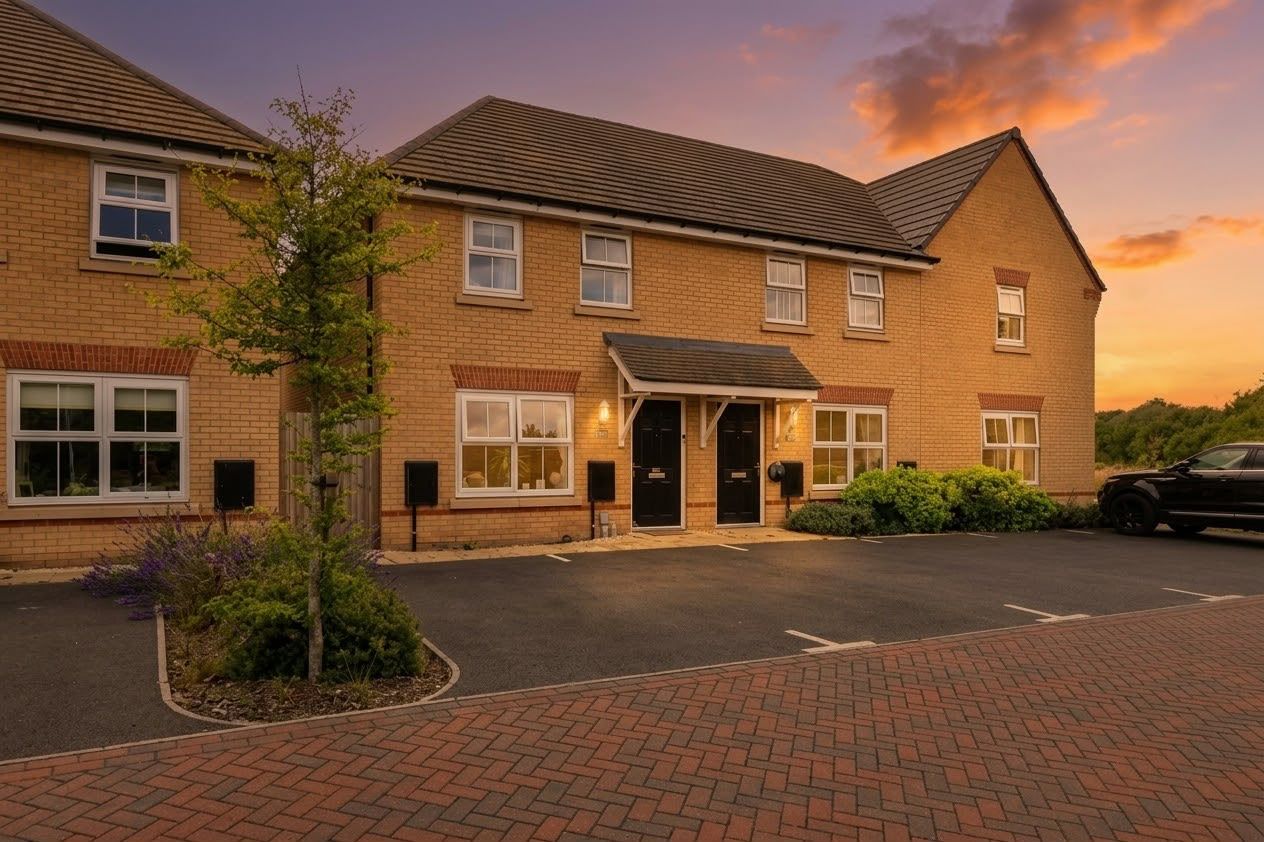 End Of Terrace House for sale in Needingworth, Turnpike Close, Needingworth , Cambridgeshire, PE27 4AF, 957 m²
