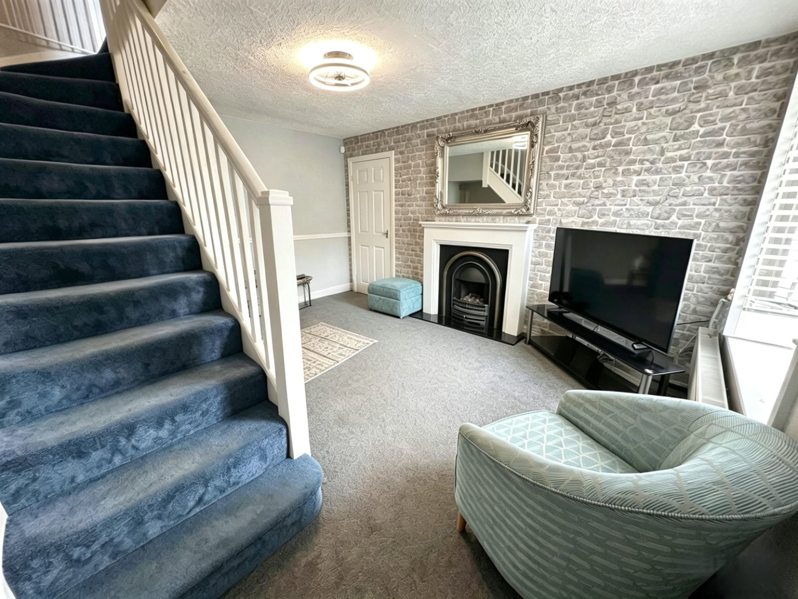 Semi Detached House in Oldbury