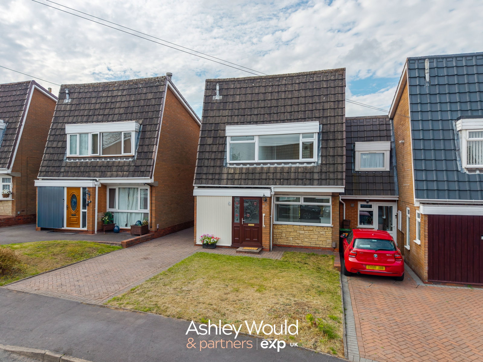 Detached House for sale in Oldbury, Kendal Rise, Oldbury, B68 8ER
