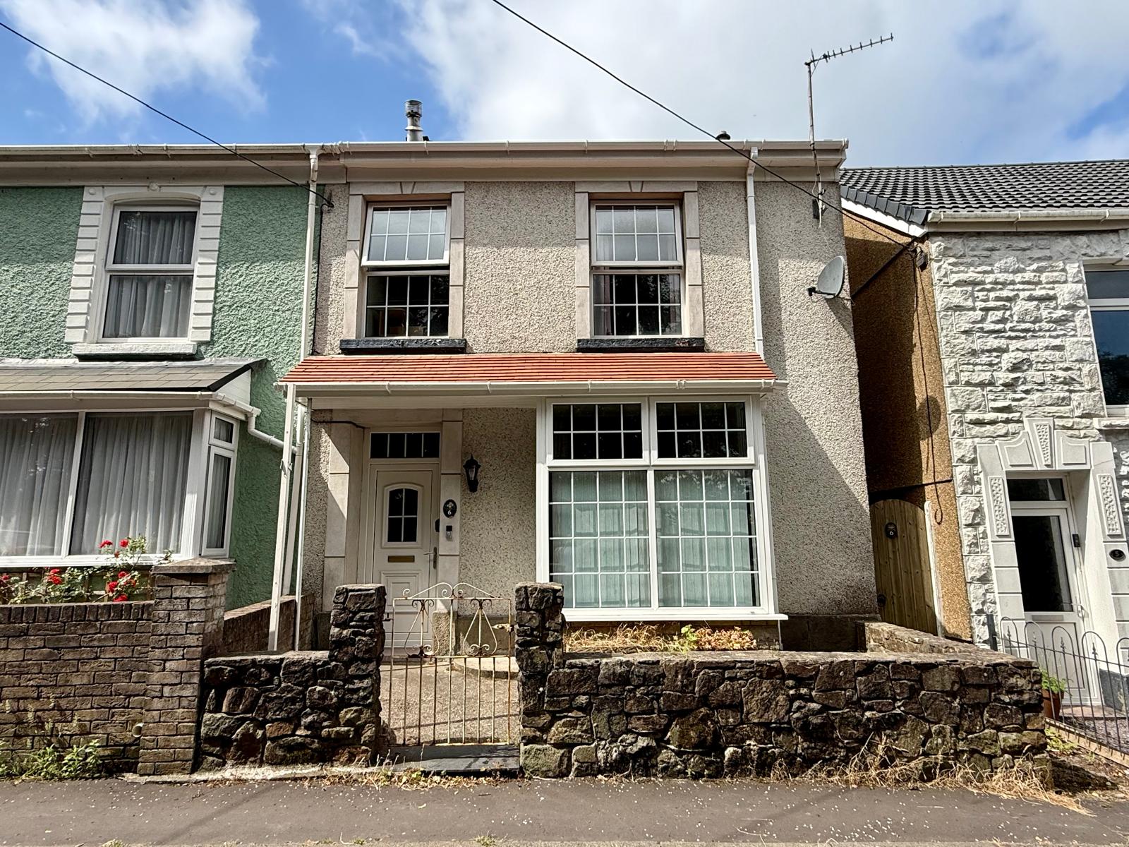 Semi Detached House in Swansea