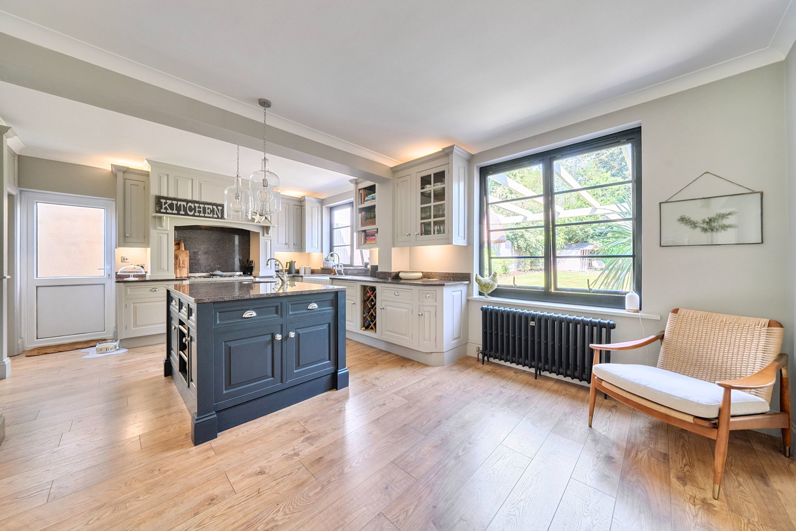 Detached House in Bromley