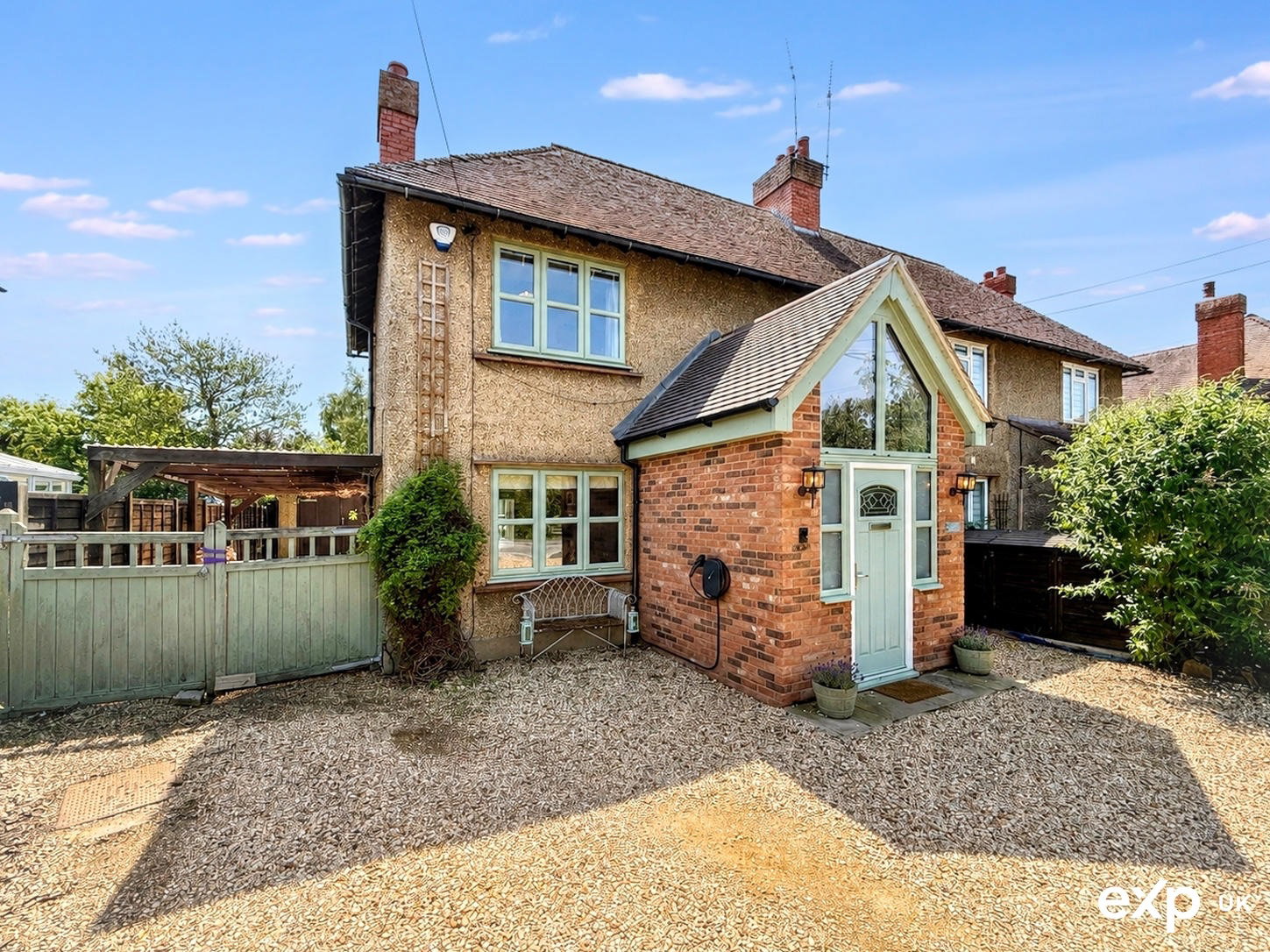 Semi Detached House in Milton Keynes