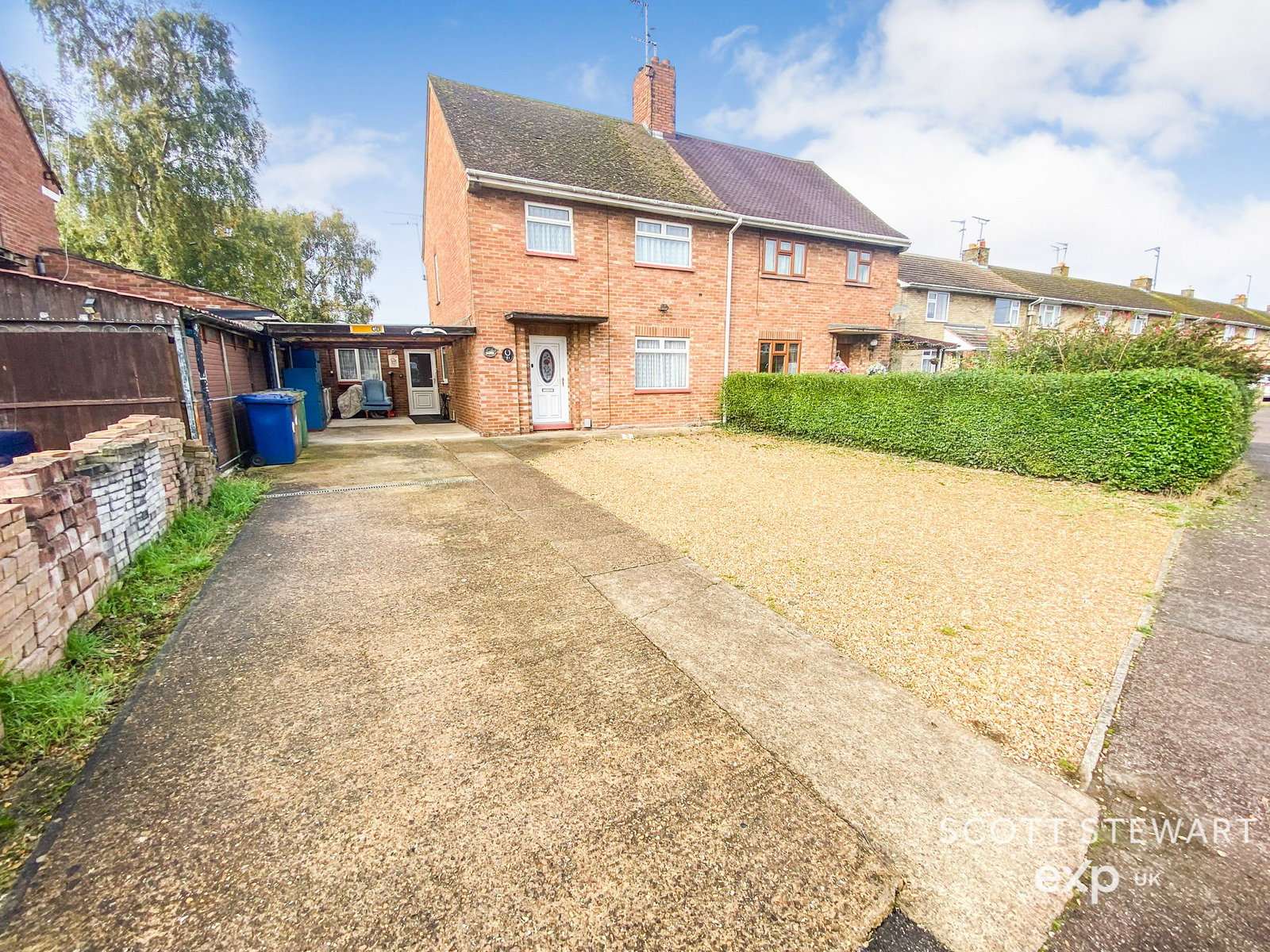 Semi Detached House in Peterborough