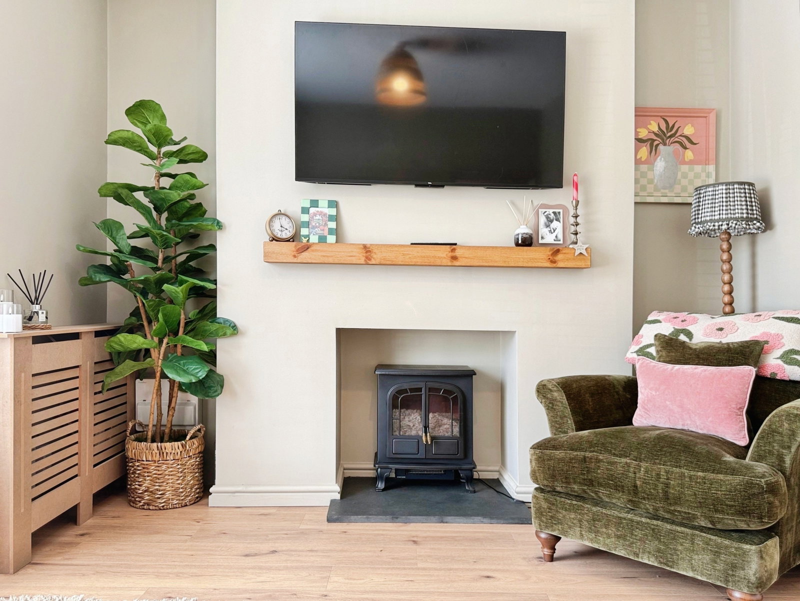 Semi Detached House in Swansea