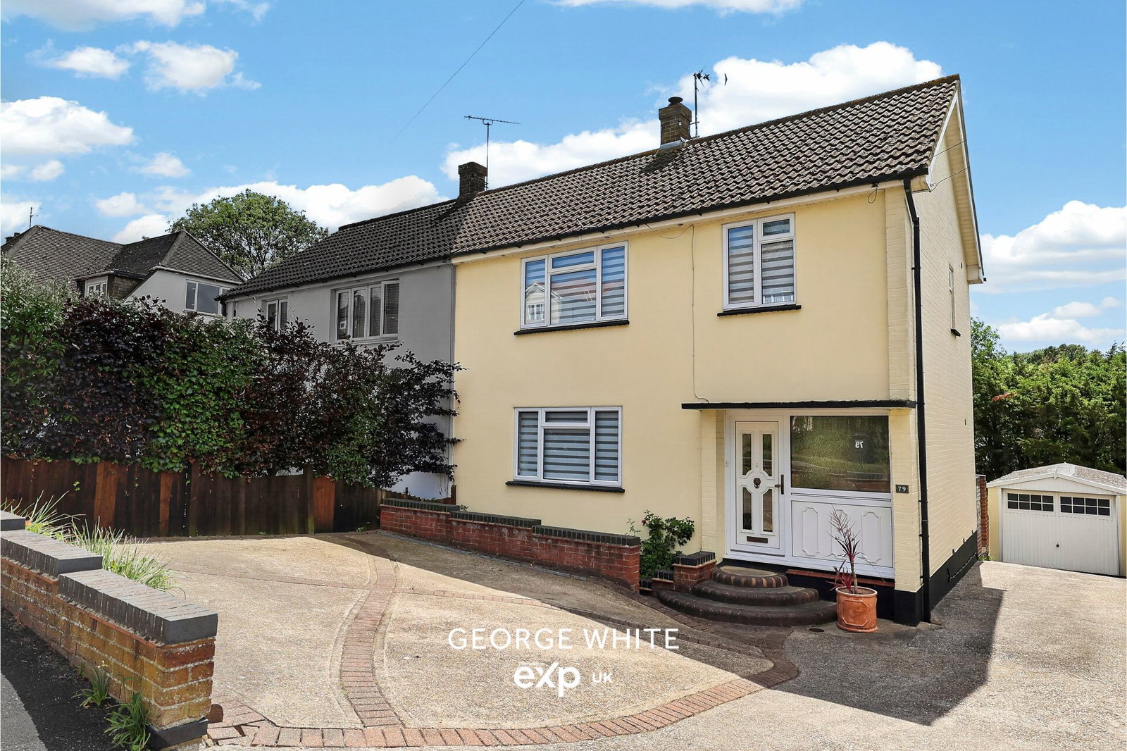 Semi Detached House in Rayleigh