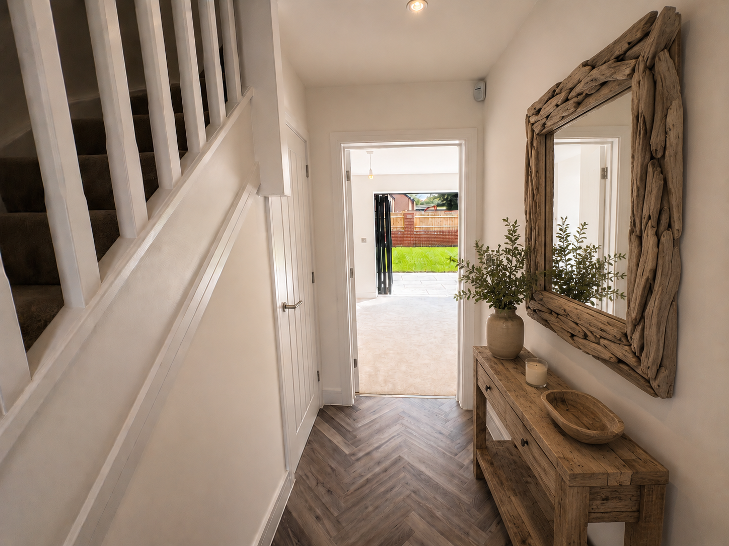 Semi Detached House for sale in Hougton Regis, Hougton Regis, Hougton Regis, Hougton Regis , Bedfordshire, LU5 6XN, 895 m²
