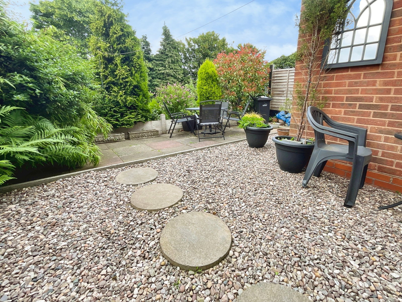 Semi Detached House in Brierley Hill