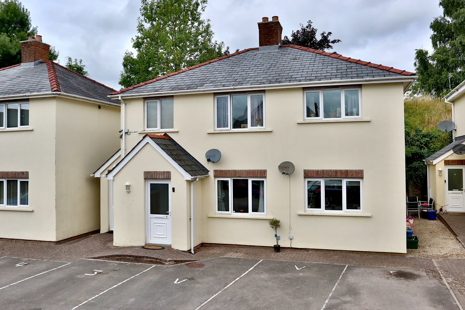Ground Floor Flat in Abergavenny