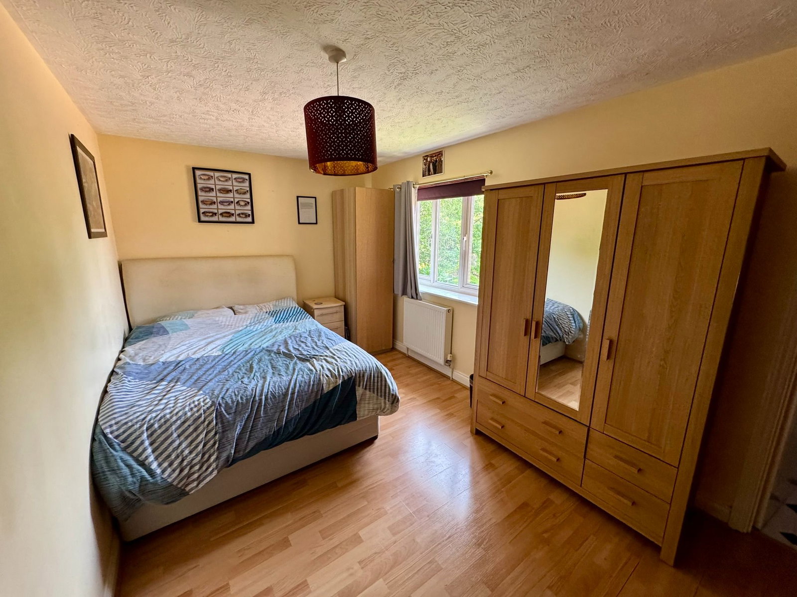 Detached House in Ashford