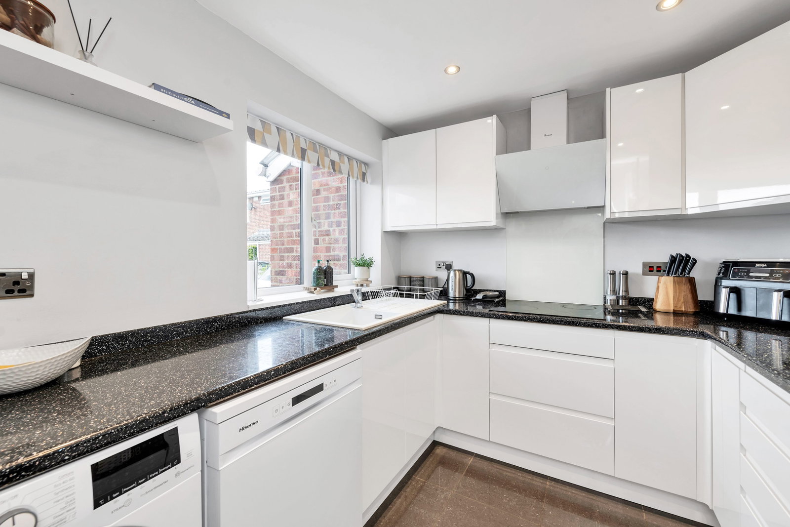 End Of Terrace House in Huntingdon