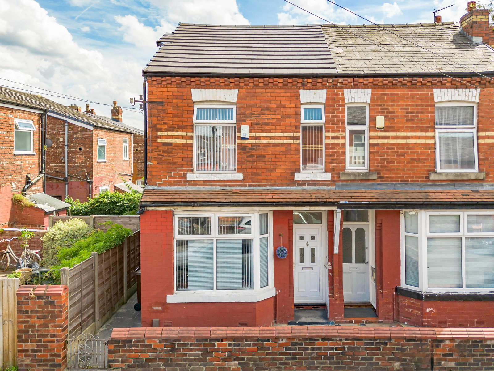 Semi Detached House in Manchester