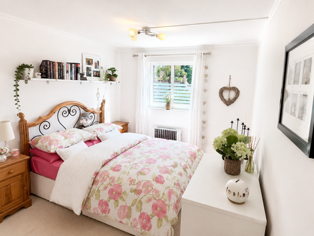 Flat in Warminster