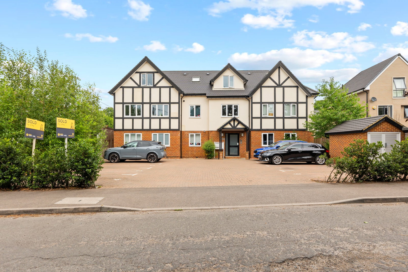 Flat in Warlingham 