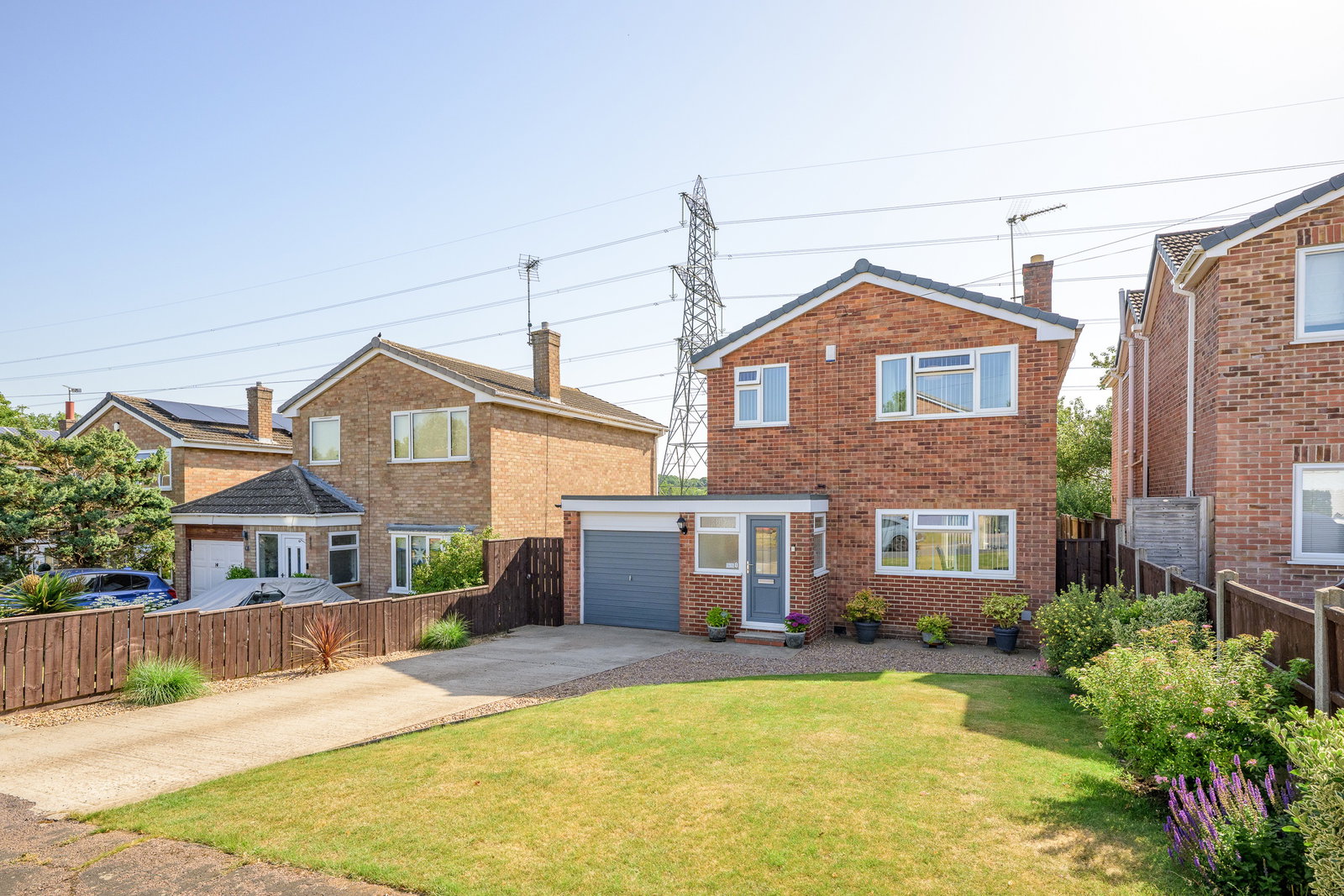 Detached House in Grantham