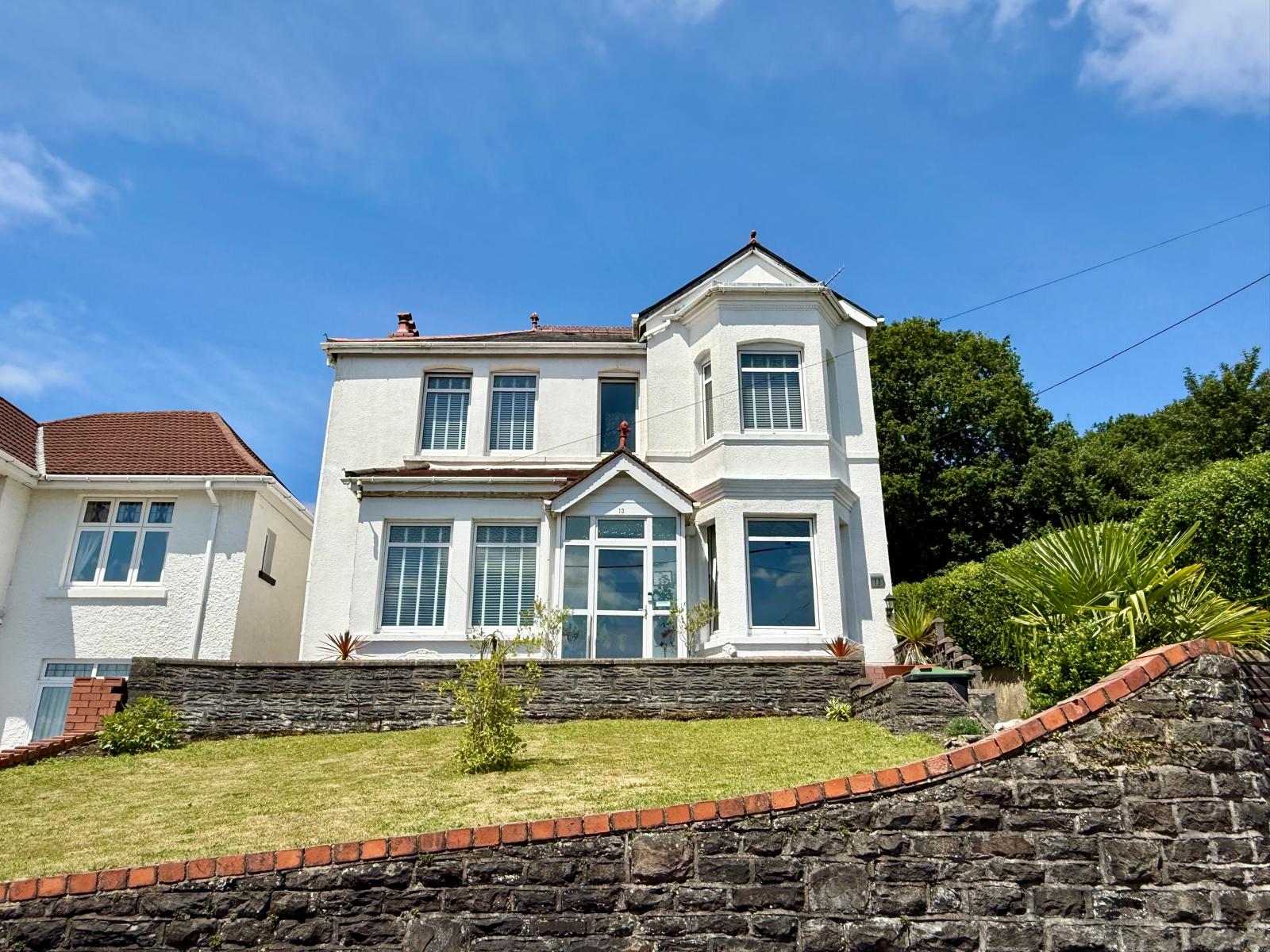 Detached House in Swansea