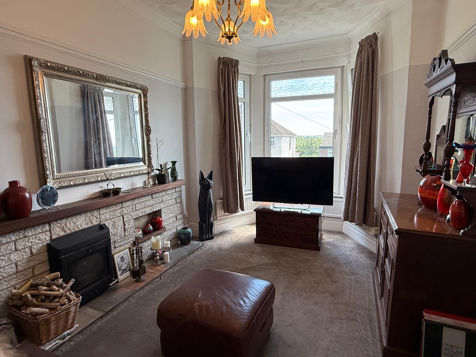 Detached House in Swansea