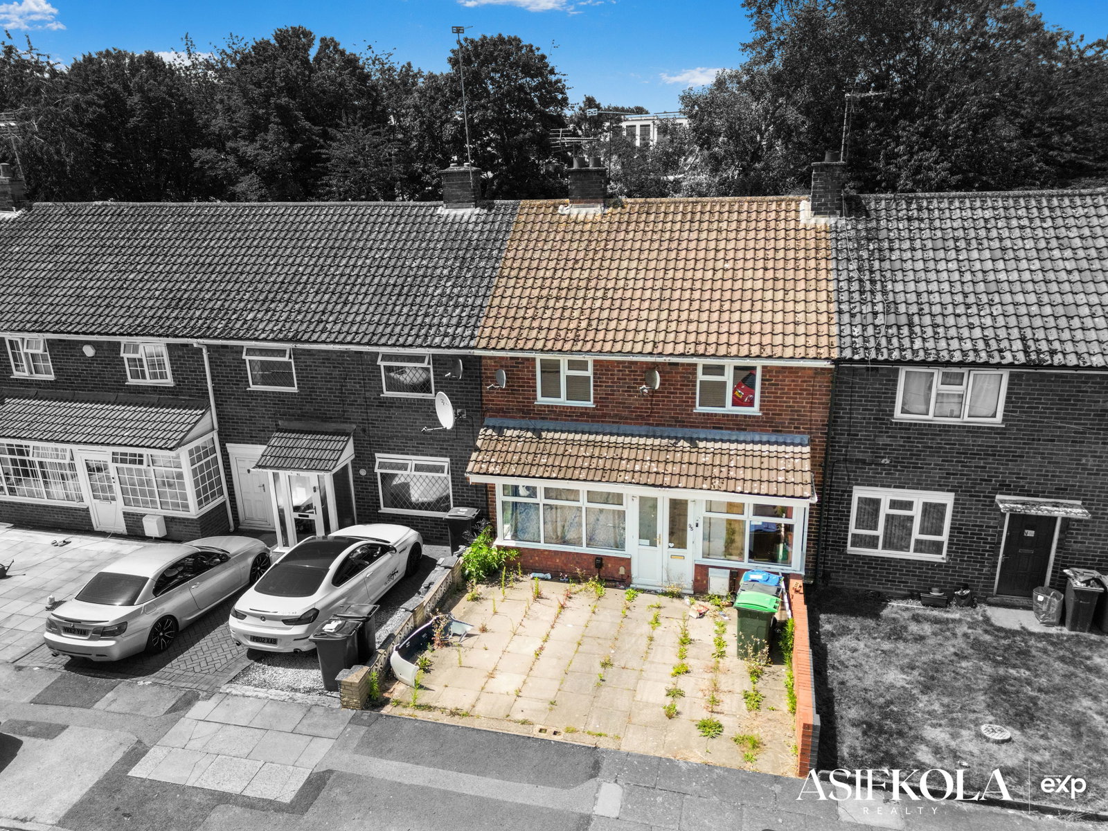 Terraced House for sale in West Bromwich, Dawes Avenue, West Bromwich, B70 7LR, 1749 m²