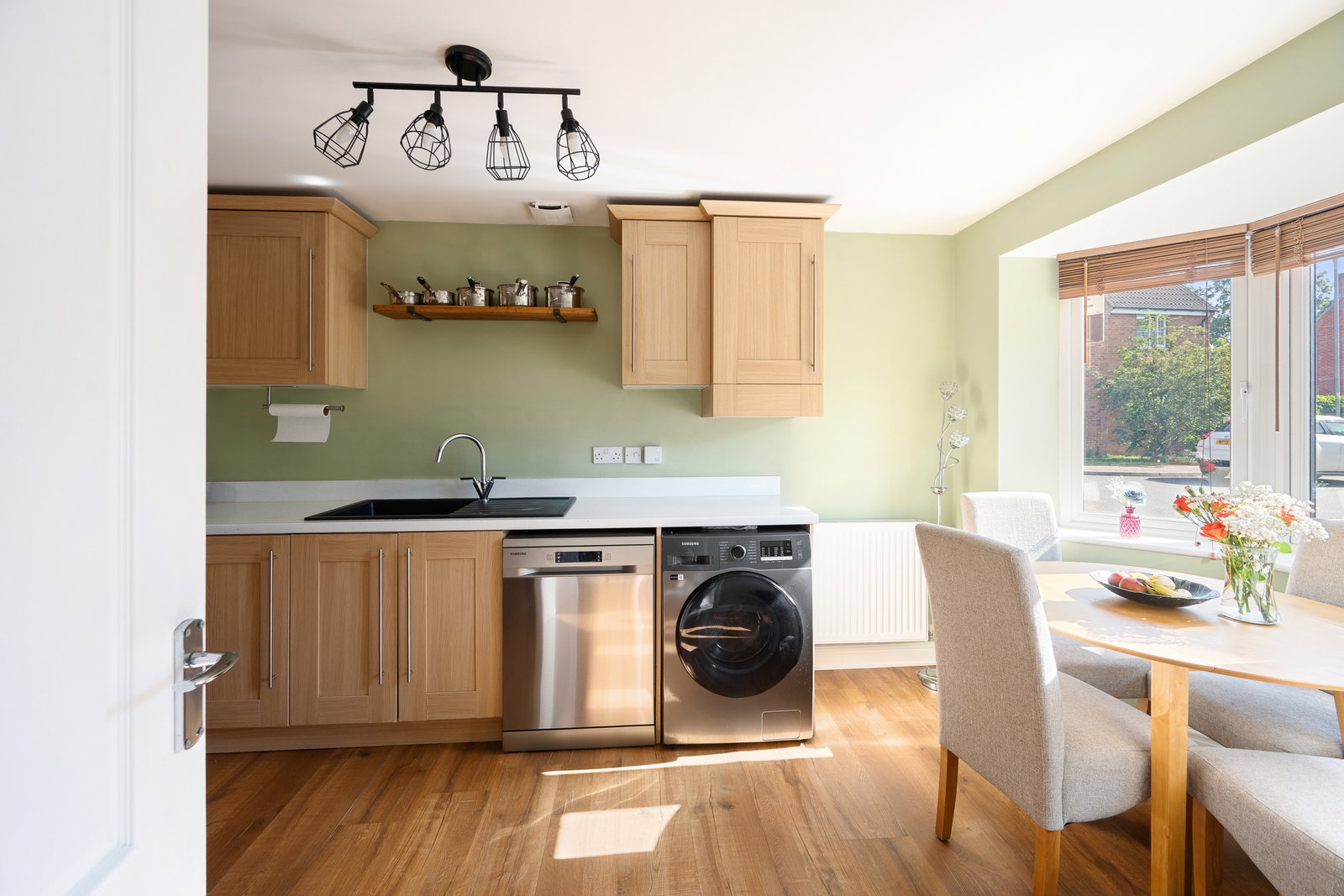 Semi Detached House in Grantham