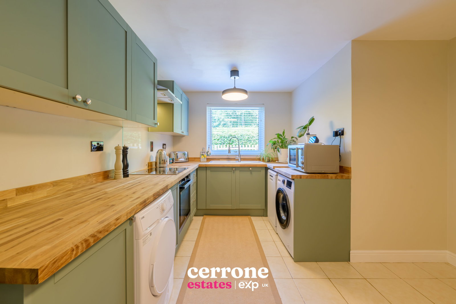 Terraced House in Redditch