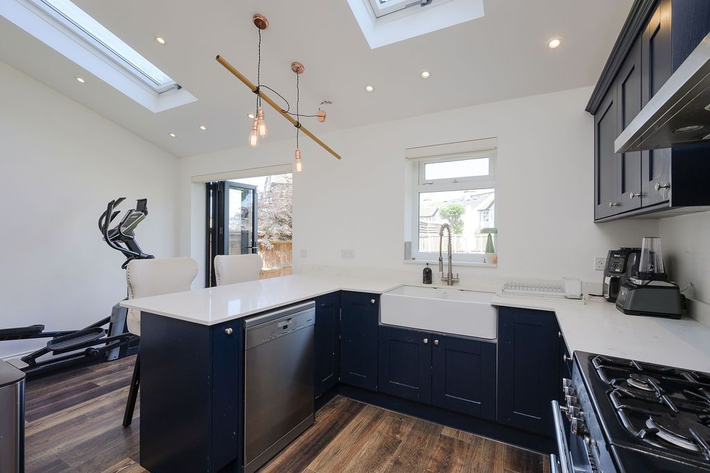 Semi Detached House in London