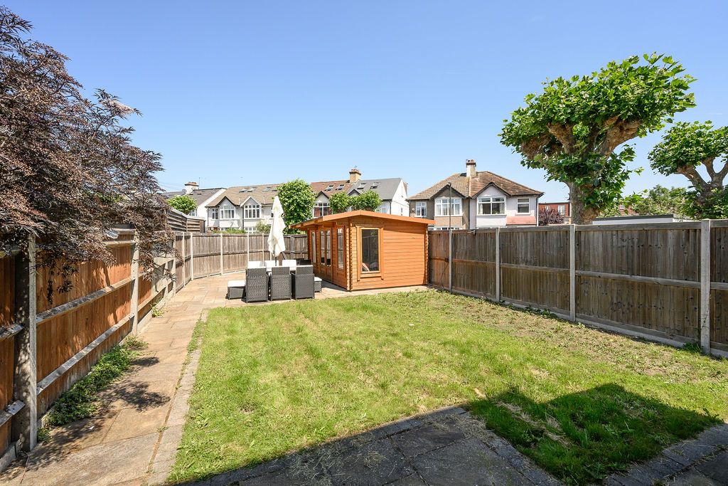 Semi Detached House in London