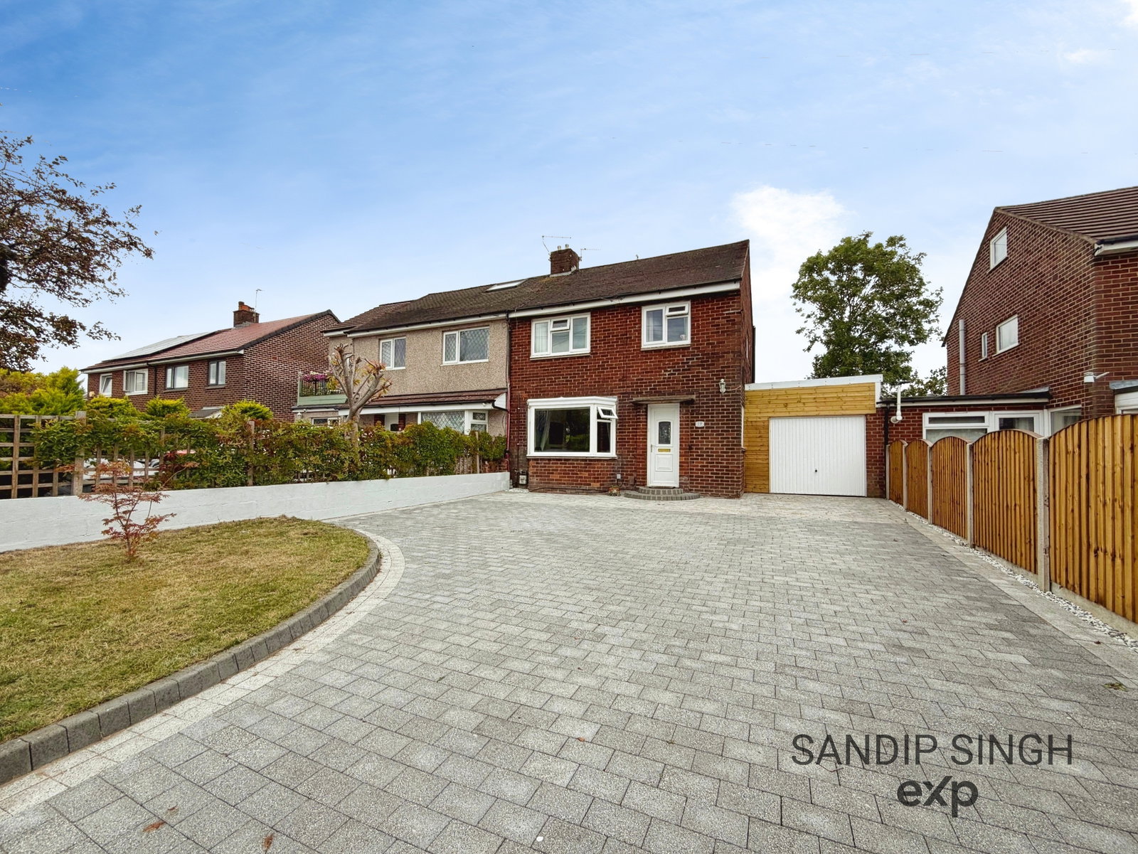 Semi Detached House in Preston