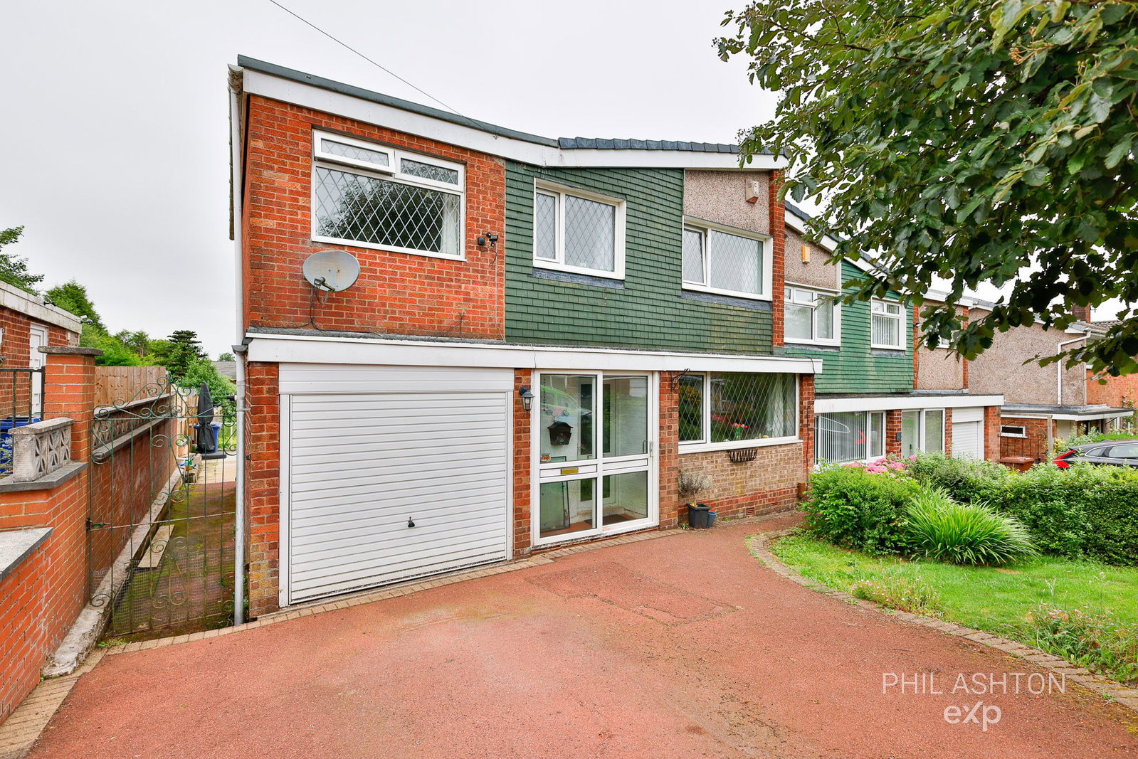 Semi Detached House in Burnley