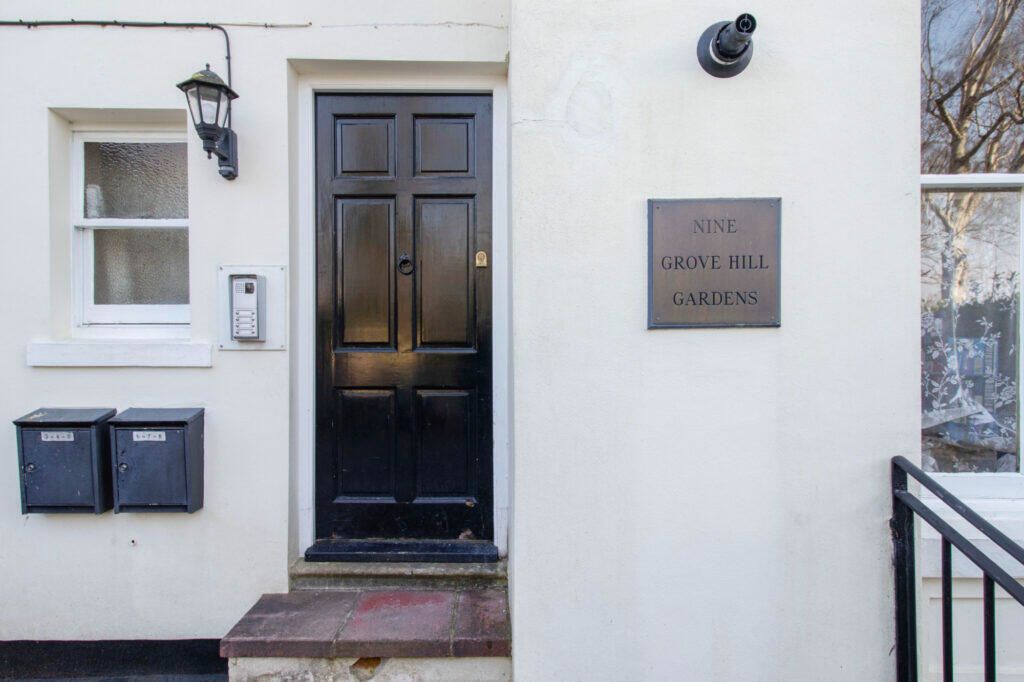 Flat in Tunbridge Wells 3