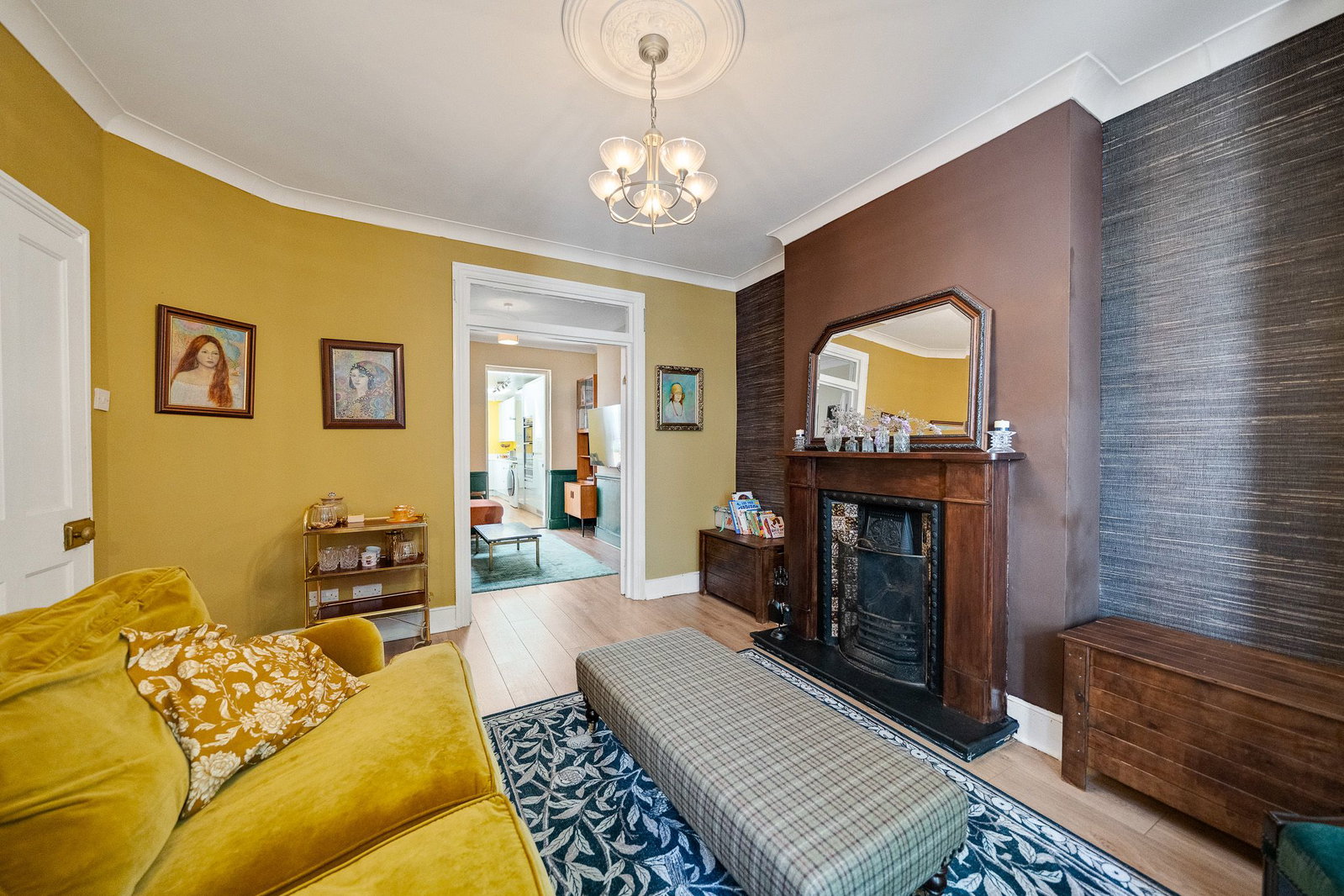 Terraced House in London 5