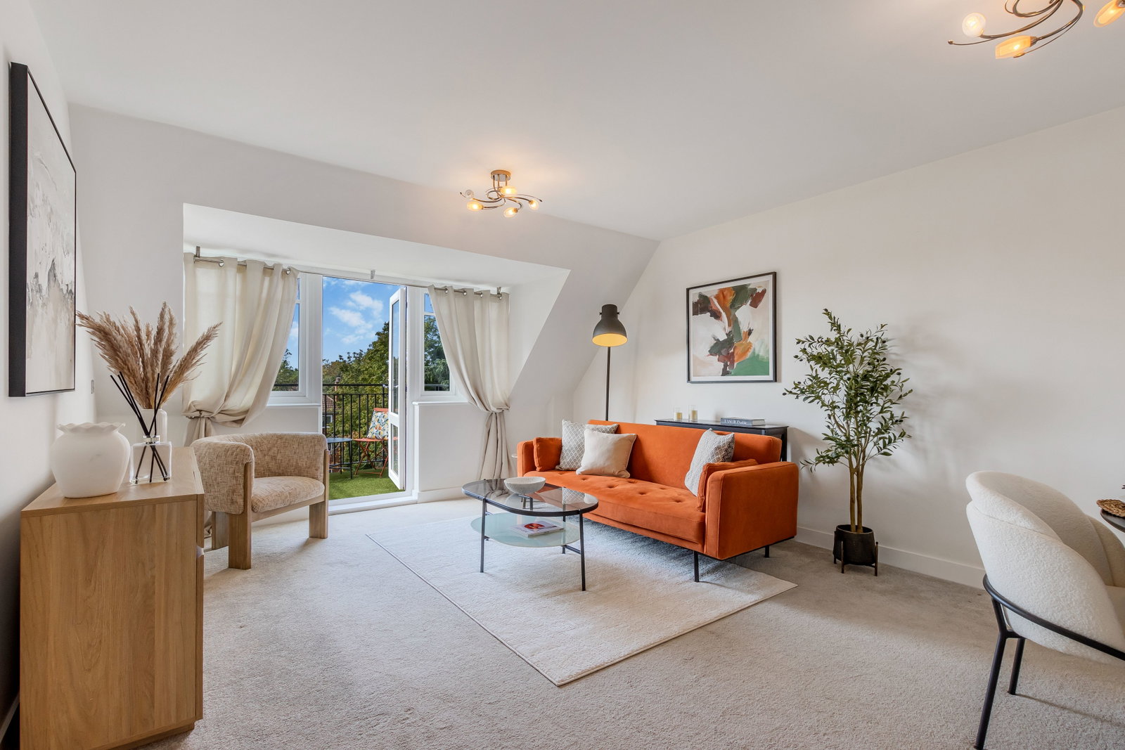 Flat for sale in Beckenham, Copers Cope Road, BR3