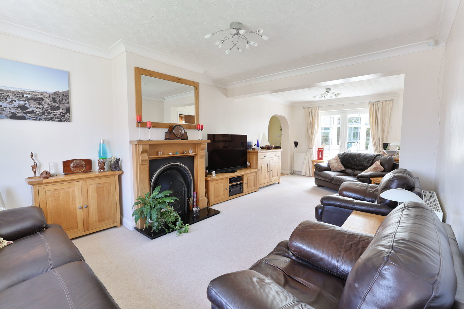 Detached House in Bedford