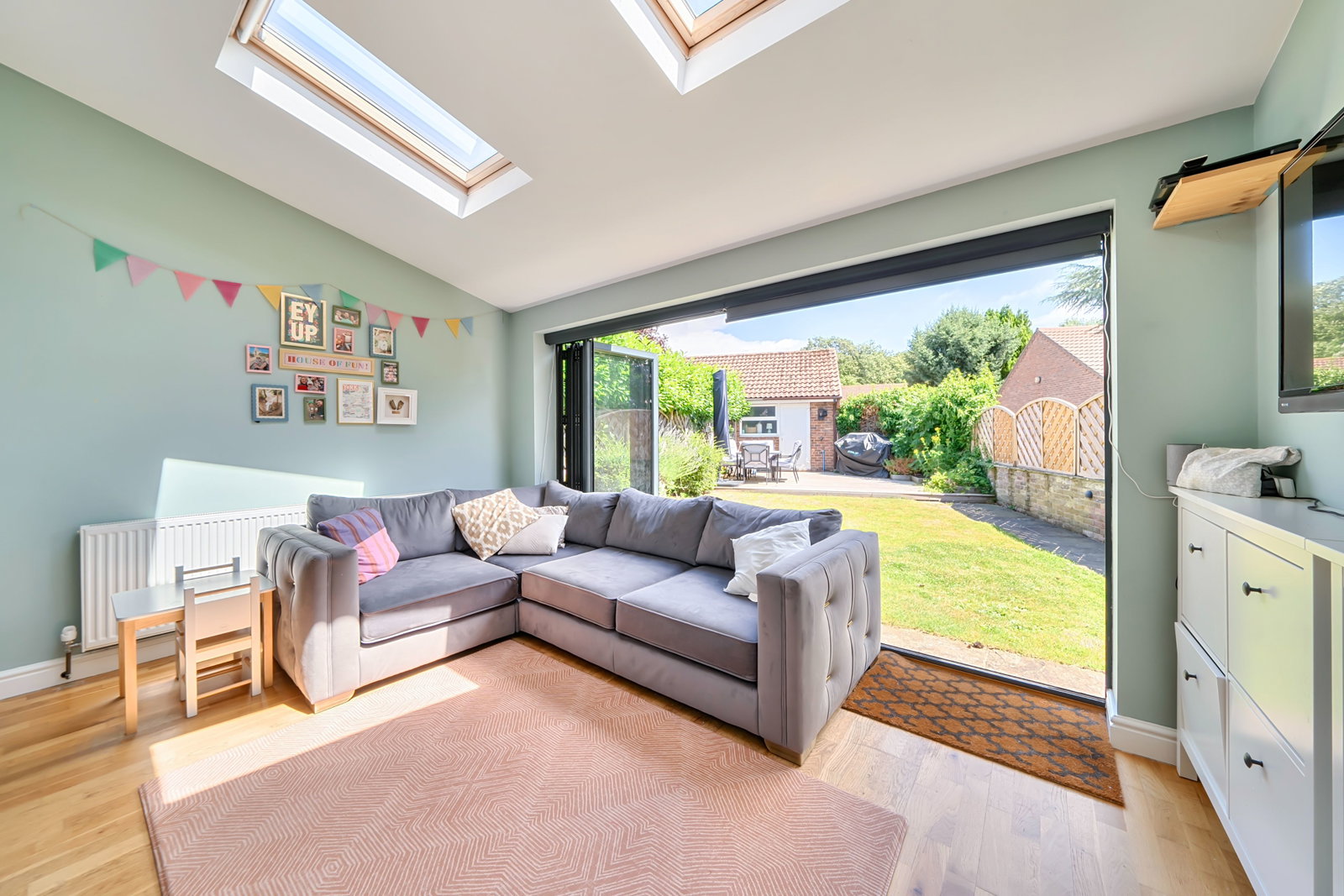 Semi Detached House in York