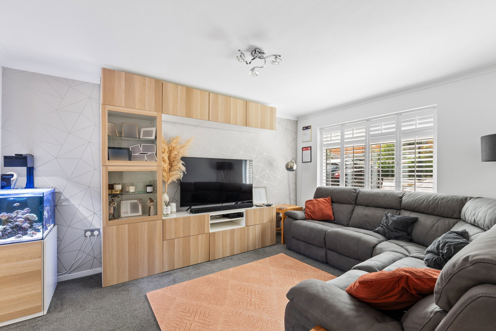 Semi Detached House in South Croydon