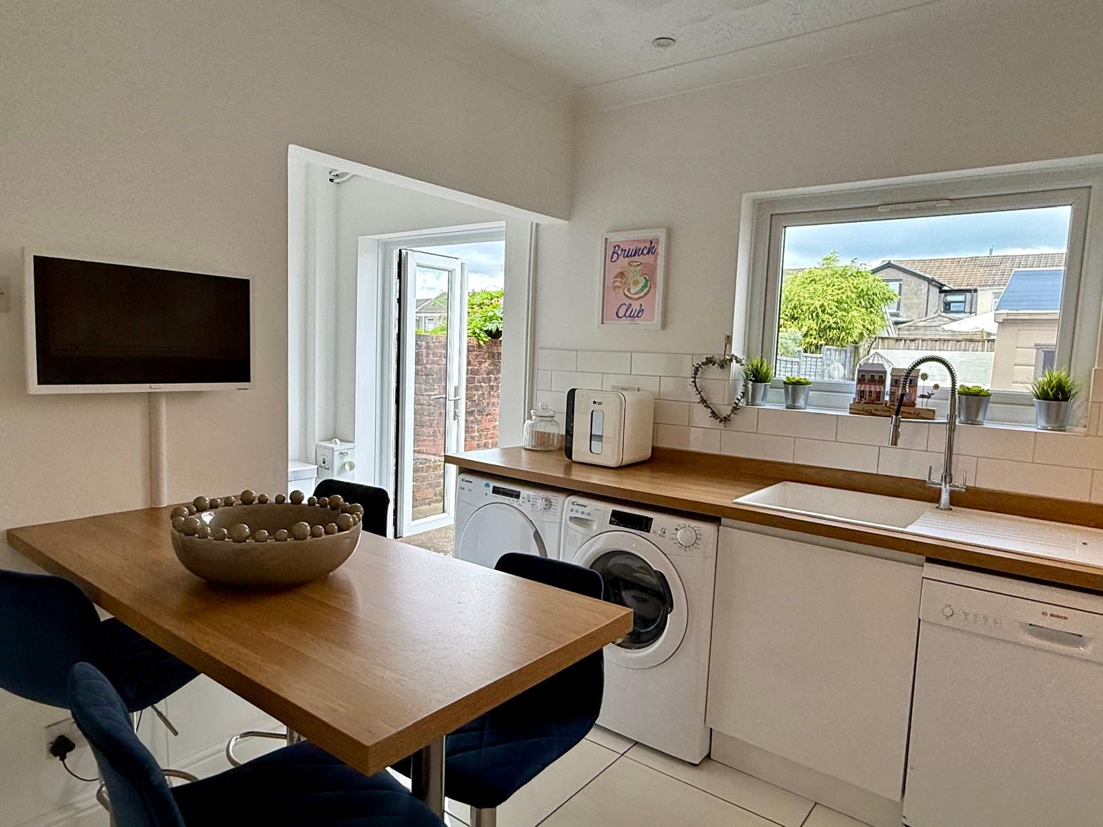 Semi Detached House in Swansea