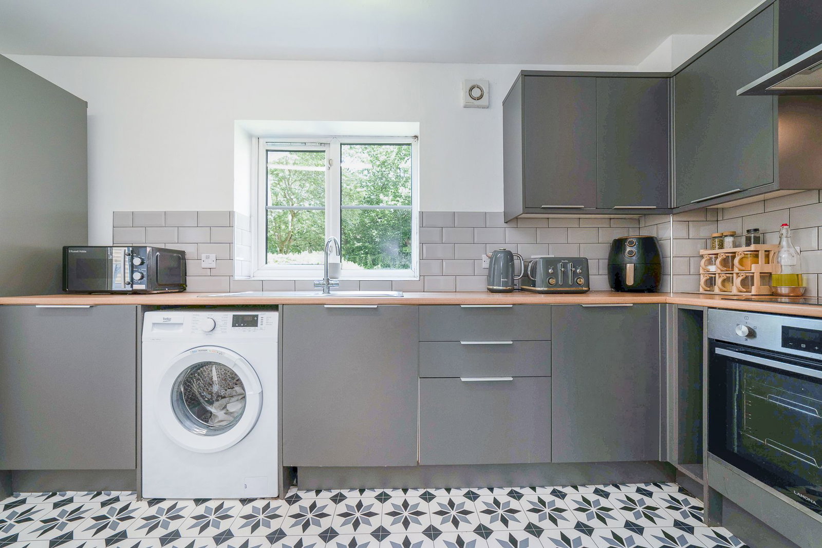 Flat in Crawley