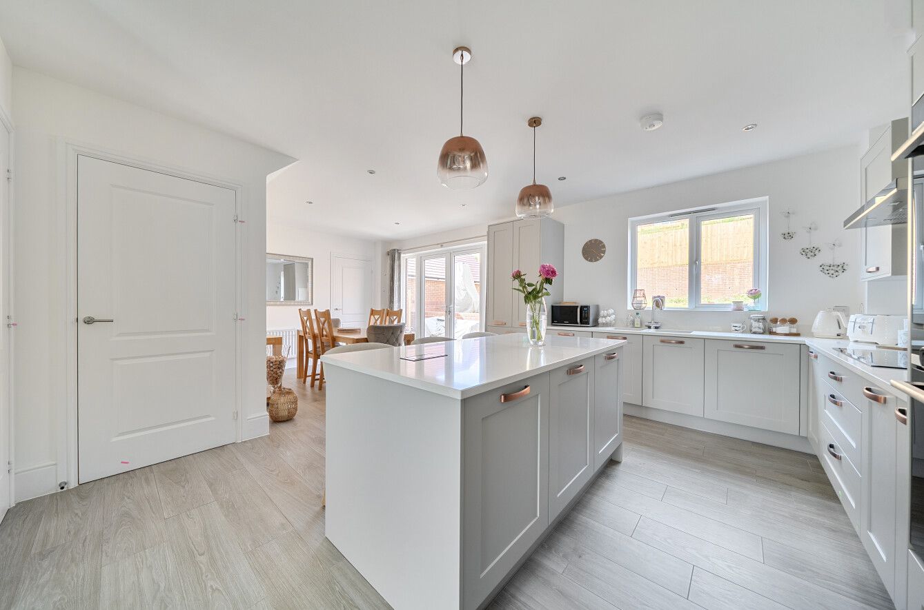 Detached House in Exeter