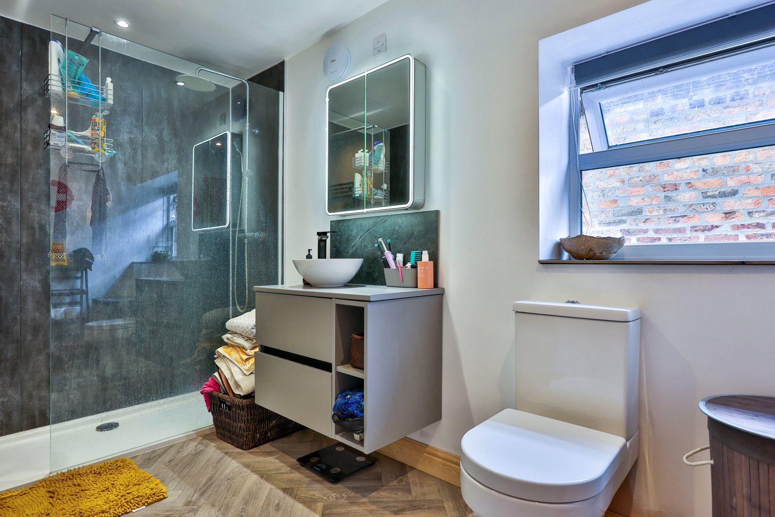 Semi Detached House in York