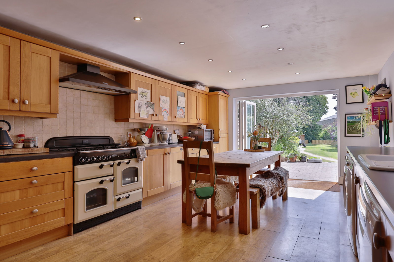 Semi Detached House in York