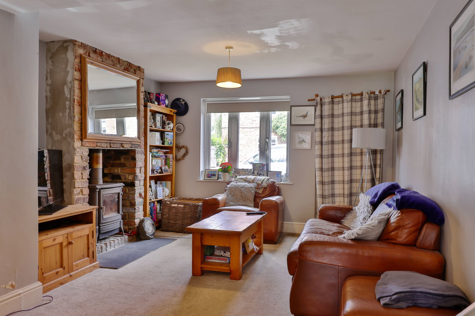 Semi Detached House in York