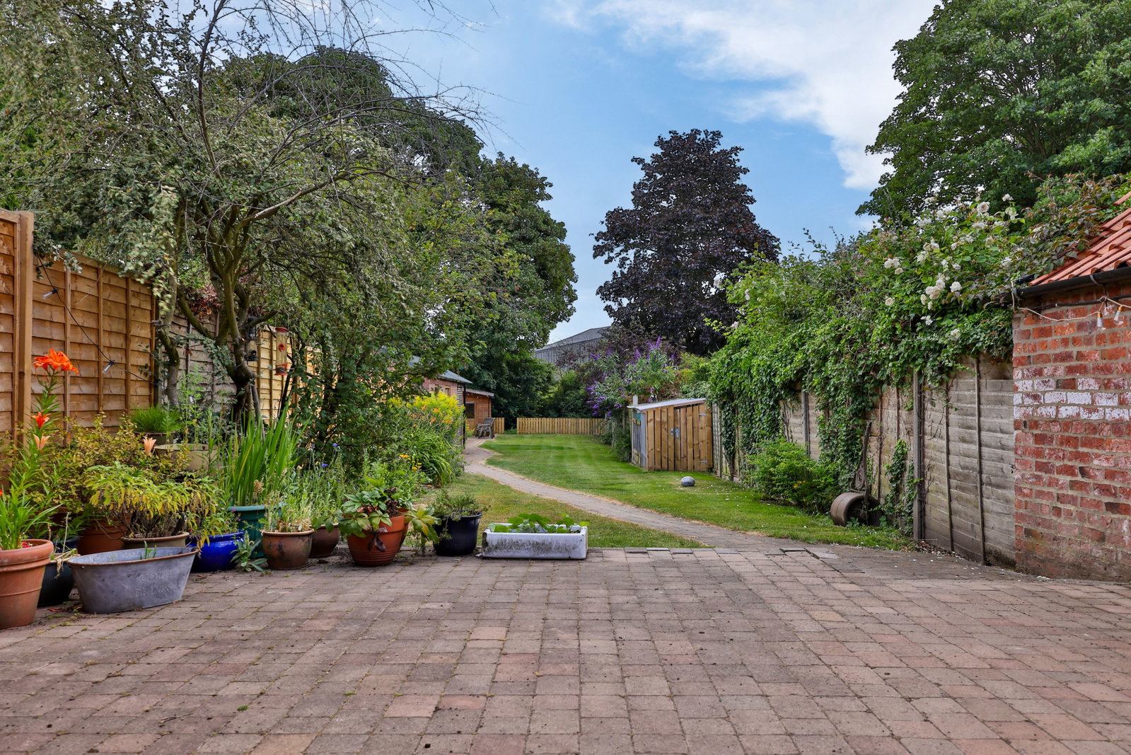 Semi Detached House in York