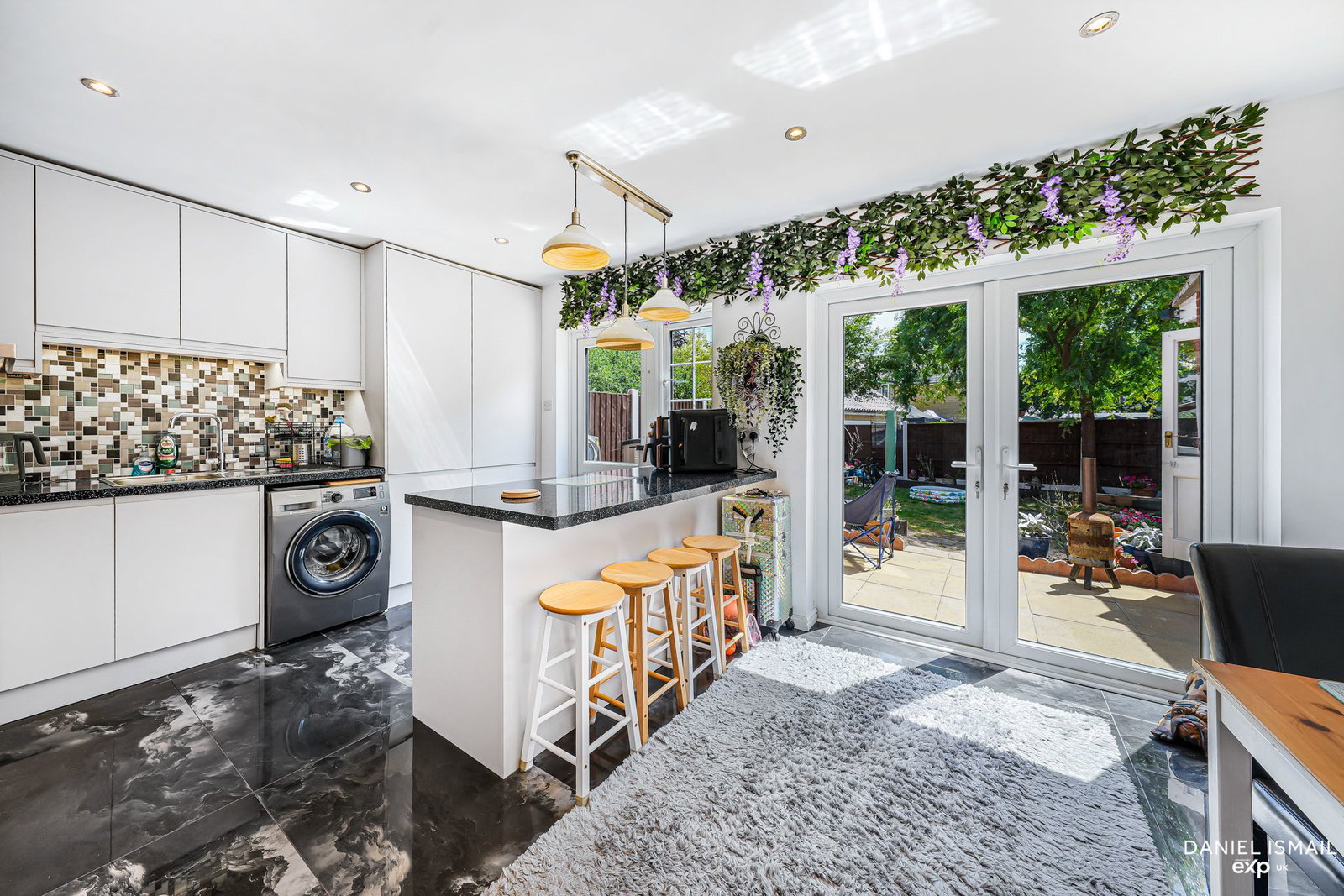End Of Terrace House in Basildon