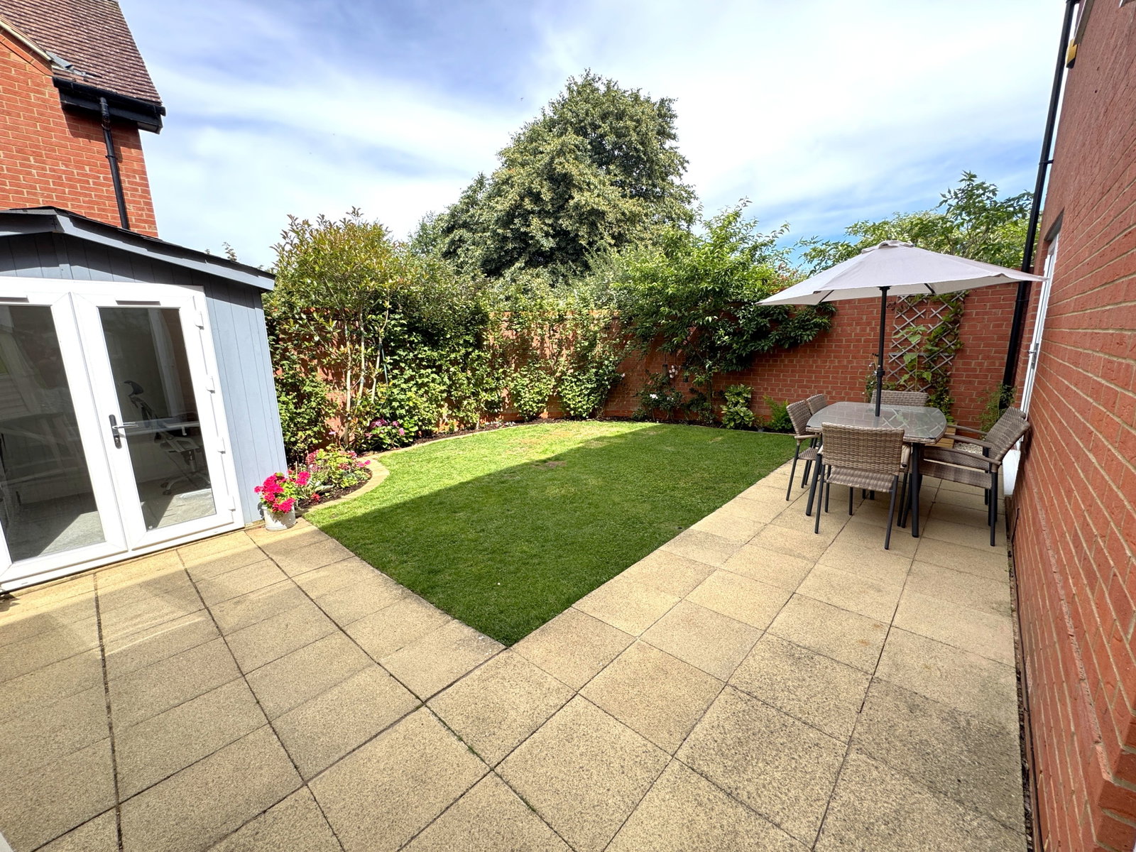 Detached House for sale in Buckingham, Hazleton, Winslow