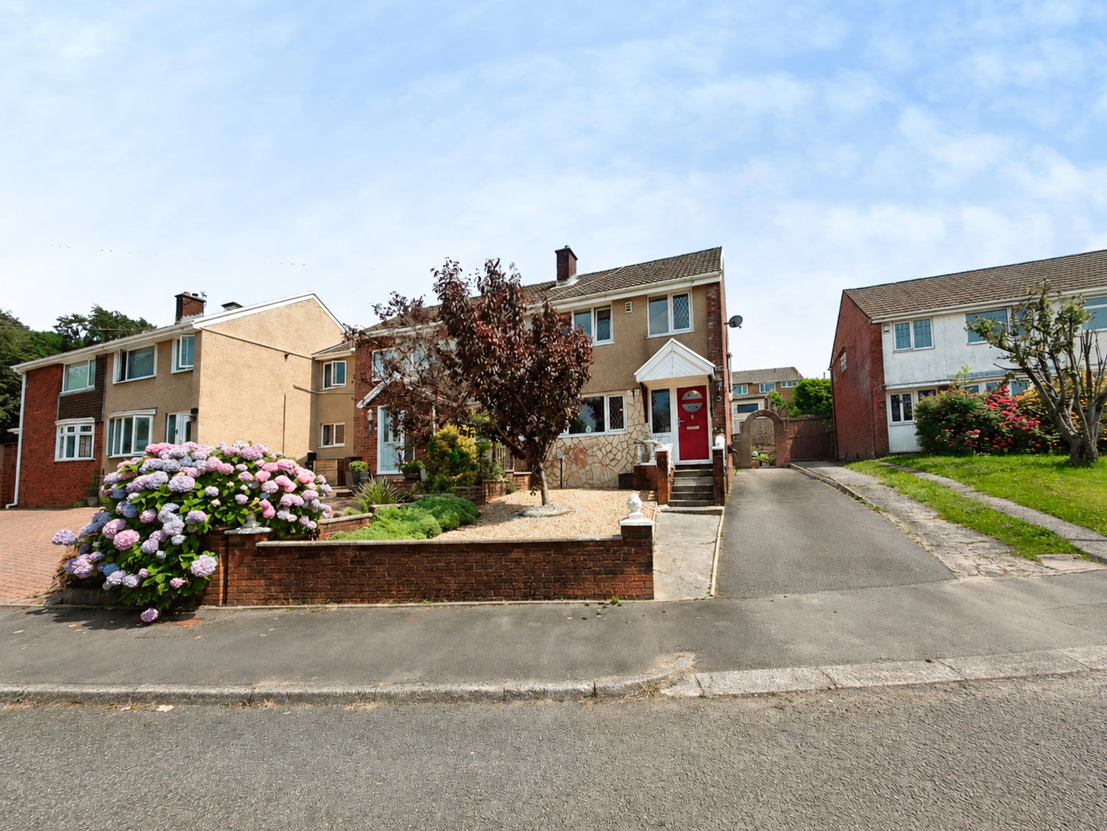 Semi Detached House in Neath
