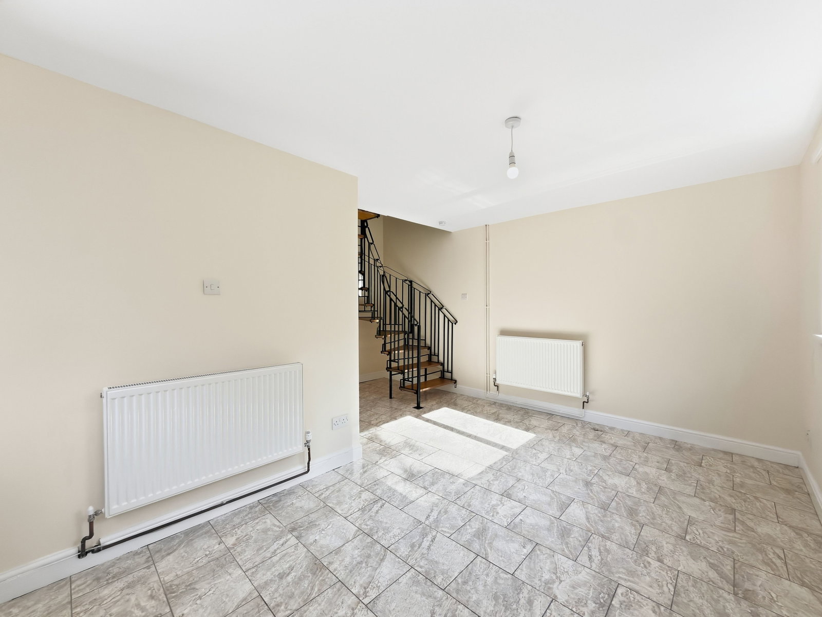 Terraced House in Pontypool